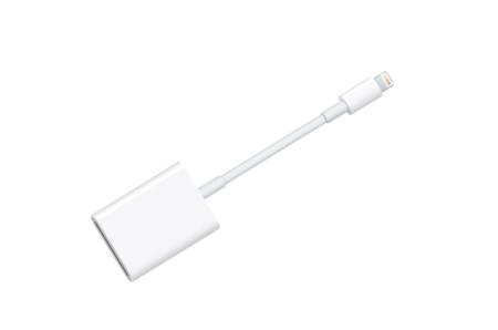 El adaptador Lightning a tarjeta SD por fin soporta conexiones USB 3.0, aunque sólo en el iPad Pro