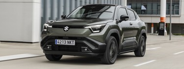 Probamos el Suzuki e Vitara: un pequeño SUV urbano que cumple como primera opción dentro del segmento del coche eléctrico