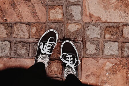 Las mejores ofertas de zapatillas hoy: Adidas, New Balance y Converse más baratas