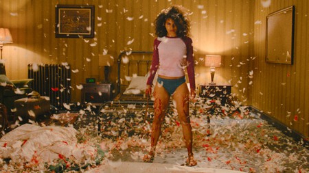 Te Van A Matar Review Pelicula Comedia Horror Sangriento 2