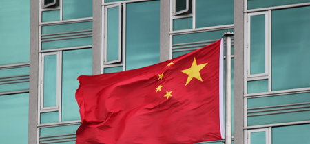 Acusan a China de instalar malware a los turistas que cruzan la frontera, para descargar y buscar datos 