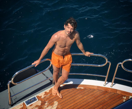 Otro amorío para Andrés Velencoso y más fotos de Fernando Alonso y Linda