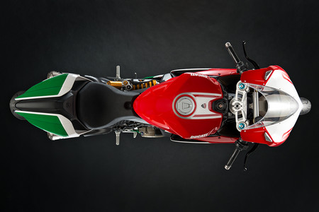 Configuración big-bang y alma de MotoGP. Ducati revela los primeros detalles de su motor V4
