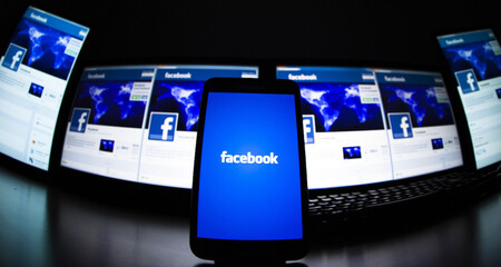 Facebook regresa como aplicación a Windows 10: ya puedes descargar Facebook Beta desde Microsoft Store