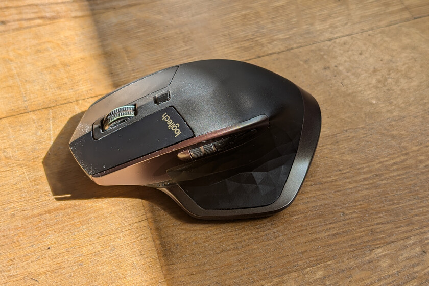 Logitech mouse