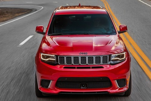 13 coches que parecen más rápidos que el Jeep Grand Cherokee Trackhawk y no lo son 
