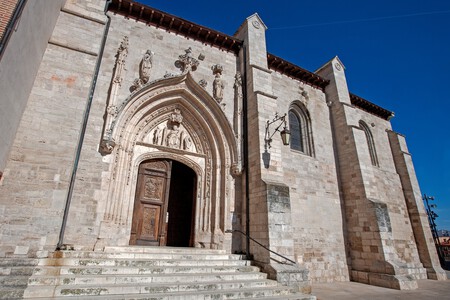 Iglesia De San Nicolas De Bari