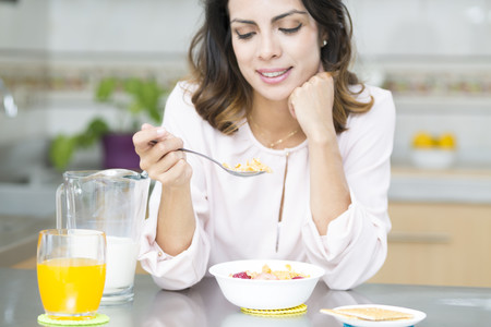 Cinco comidas que podrían echar a perder tu trabajo en el gimnasio