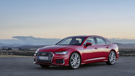 El nuevo Audi A6 viene cargado de tecnología: sólo opciones mild-hybrid y sin cambios manuales
