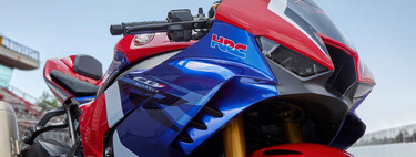 Una Honda CBR1000RR con aletas a lo Matrix: la última fantasía distópica para avisar que la moto toma el control