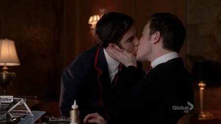 Victoria Jackson, la payasa que está haciendo del beso gay de Chris Colfer en Glee todo un circo