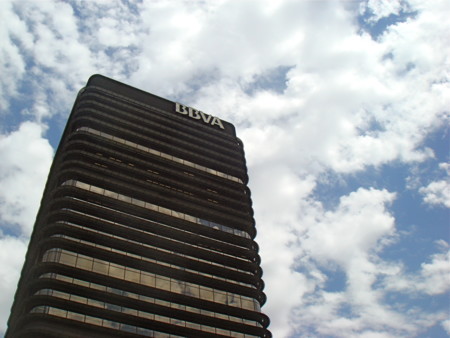 BBVA pronostica un crecimiento desigual en España en 2016
