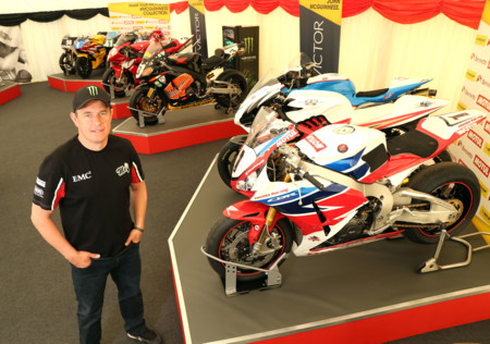 Ahora tienes un motivo más para ir a la Isla de Man. John McGuinness expone su colección de motos