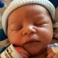 Un bebé de siete meses murió de un fallo cardíaco y volvió a la vida gracias a un trasplante de corazón 