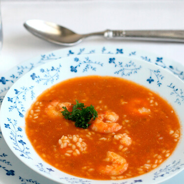 Arroz caldoso con langostinos o gambones: una receta fácil e infalible