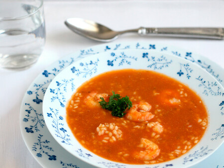 Arroz caldoso con langostinos o gambones: una receta fácil e infalible