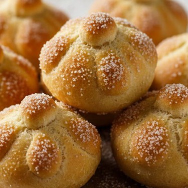 Pan de muerto en versión mini: suave y esponjoso, listo en menos de 2 horas y con 9 ingredientes