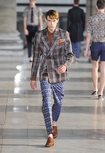 Dries Van Noten, Primavera-Verano 2010 en la Semana de la Moda de París