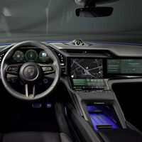 El Porsche Cayenne pronto se pasará al bando eléctrico y su interior sorprende porque es todo pantallas