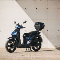 El SYM Symphony en versiones de 125 y 50 cc refuerza su propuesta: practicidad absoluta y algo más de potencia desde 2.199 euros