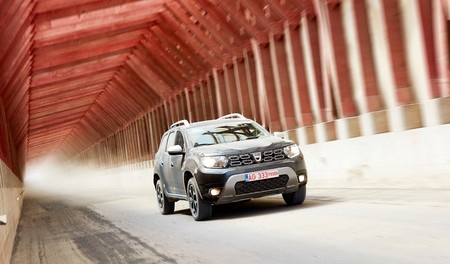 De los R8 comunistas al triunfo de los coches low cost. 50 años de Dacia y su modernización