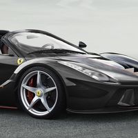 Ferrari subastará el LaFerrari Aperta #210 y las ganancias serán donadas a la beneficencia