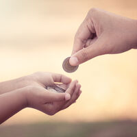 Educar en finanzas a los niños desde que son pequeños: por qué es importante hacerlo y cómo podemos empezar