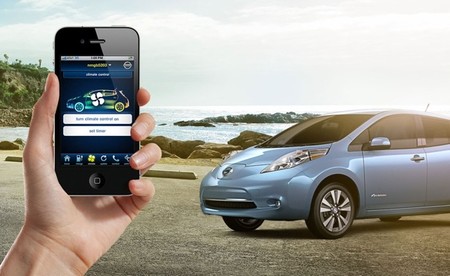 Ya están aquí los coches conectados al teléfono móvil