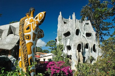 La "Crazy House" de Dalat, o el Hotel de las Maravillas