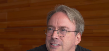Linus Torvalds desearía que hubiese un solo escritorio estandarizado para todas las distros Linux