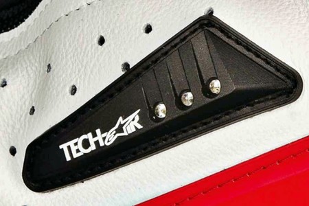 El airbag será requisito indispensable para correr en MotoGP a partir de 2018