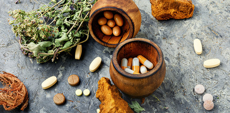 Vegetarianos y suplementos alimenticios: cuáles necesitas y de cuáles puedes prescindir