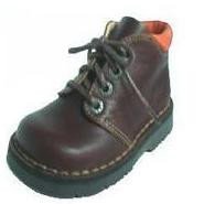 No regales los zapatos usados de tu hijo