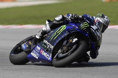 Maverick Viñales se anota el primer round en los test de Catar por delante de un Álex Rins muy rápido