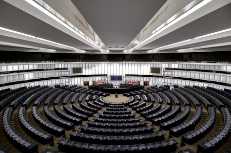 "Lo que es ilegal offline debería ser ilegal online": la UE llega a un acuerdo sobre la DSA, la nueva gran regulación digital