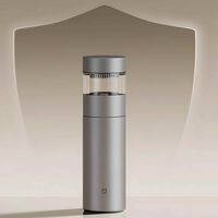 Puedes usarlo como un termo convencional para bebidas, o puedes tener el agua y el té separados por titanio. Xiaomi, me pillaste por sorpresa con esto