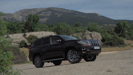 Toyota Land Cruiser Limited 5