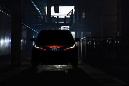 Toyota Aygo, a punto de desvelar su nueva imagen en Ginebra