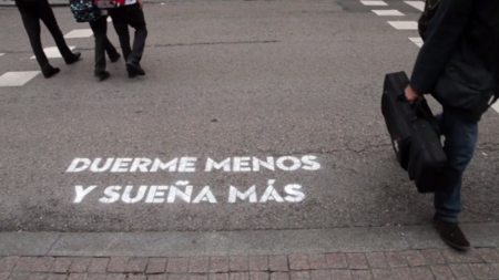 Madrid, te comería a versos: las frases que han aparecido en la ciudad
