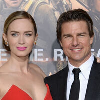 Tom Cruise y Emily Blunt presentaron en menos de 24 horas en dos continentes una de las mejores películas de ciencia ficción de los últimos 15 años