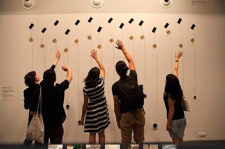 "Hidrofanias": la exposición que interactúa con los visitantes del MuVIM (Valencia)