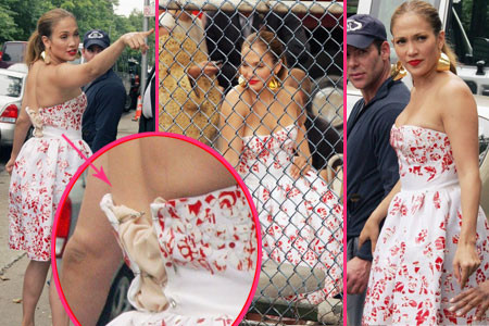 Jennifer Lopez aparentando figura