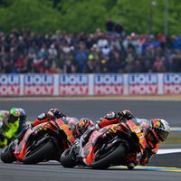 "No sabemos si podemos permitírnoslo". KTM no tiene segura su permanencia en MotoGP, y la decisión se tomará en la India 