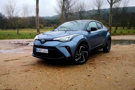 El restyling del Toyota C-HR 180H nos deja grandes sensaciones