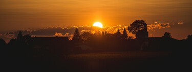 La loca historia de la gallega que registró el Sol ante notario, vendió parcelas online y luego llevó a eBay a los tribunales 