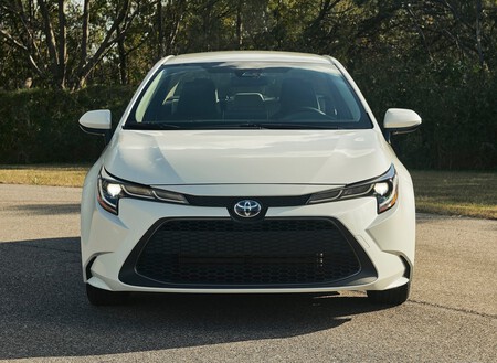 Toyota Corolla Hybrid Us Version 2020 1600 13
