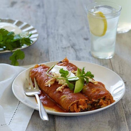 Enchiladas tamaulipecas. Receta fácil de comida tradicional mexicana