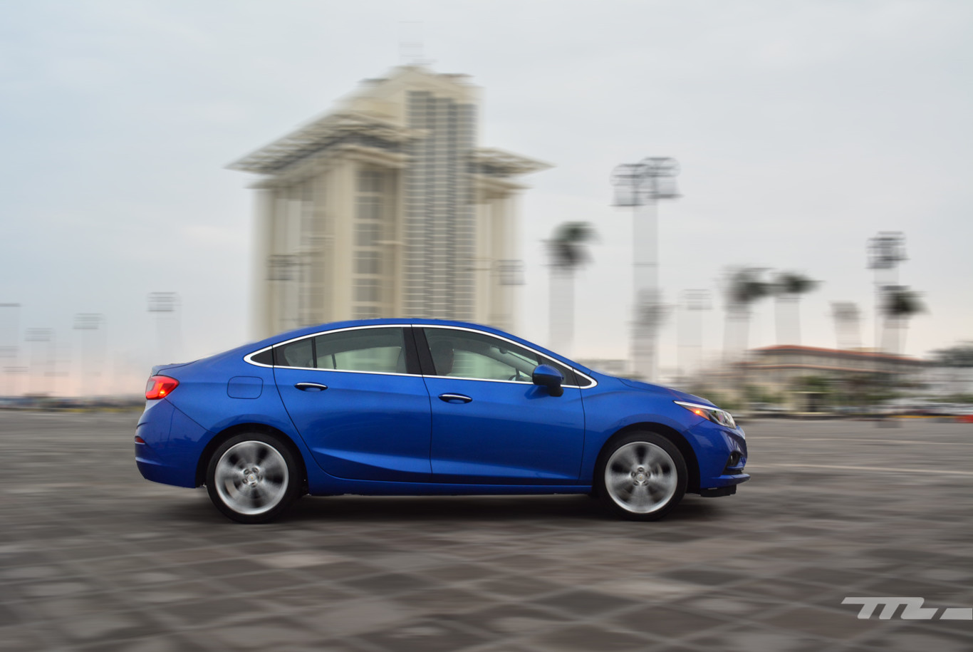Manejamos el nuevo Chevrolet Cruze, ahora extrañamos un poquito menos al Astra