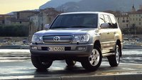 El Toyota Land Cruiser 100 también irá a revisión