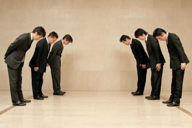 Las 7 maneras de decir “hola” más raras del mundo 